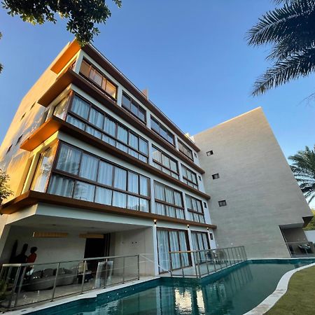 Guarajuba Suites Premium Boutique Hotel Exterior foto